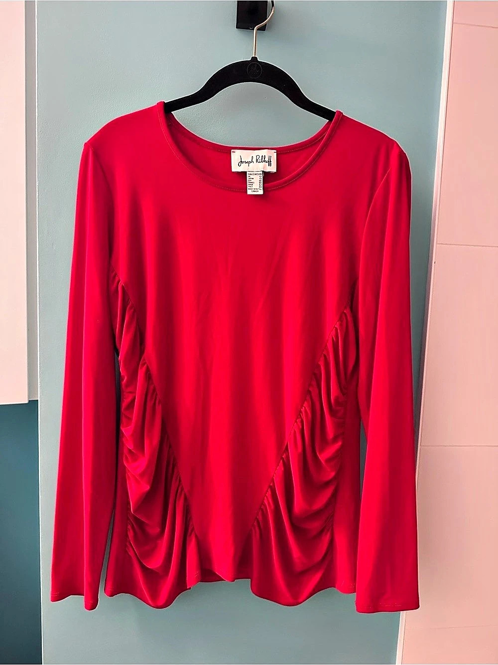 Joseph Ribkoff Side Ruched Long Sleeve Top in Red Size Medium